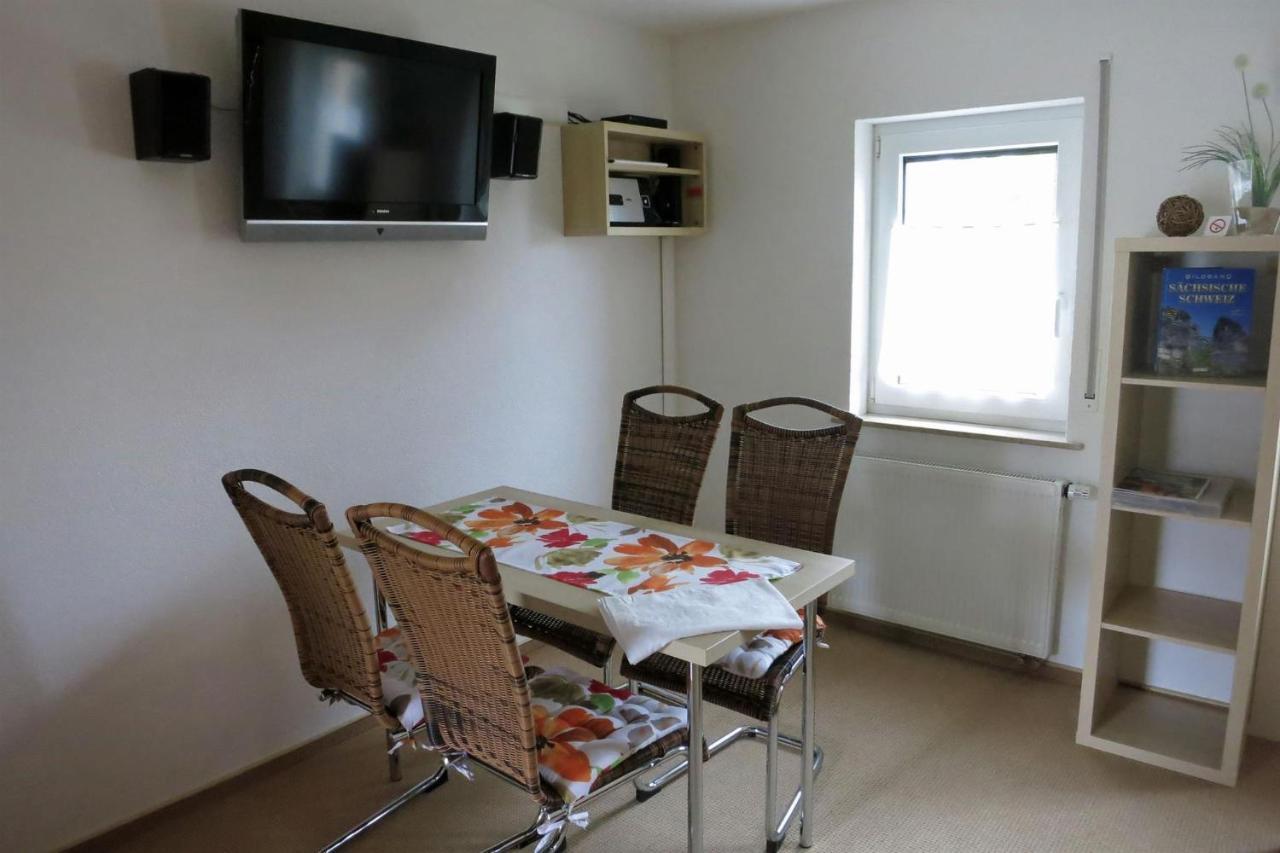 Ferienwohnung Schlesinger 혼슈타인 외부 사진